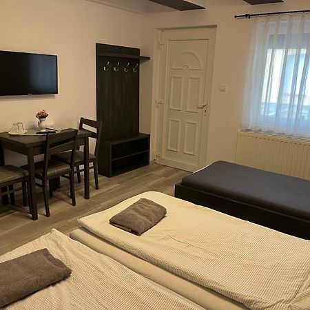 Belvarosi Rezidencia Pápa מראה חיצוני תמונה